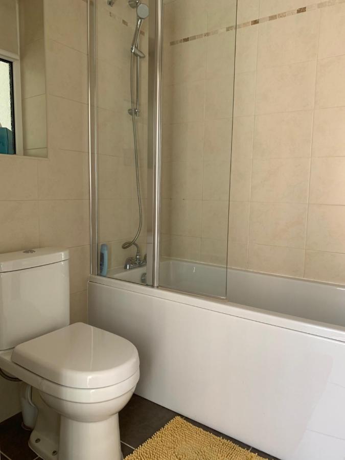 Private Room & Lounge In Town Centre With Parking Stratford-upon-Avon Exteriör bild